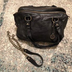 Black leather handbag - Audrey Brooke